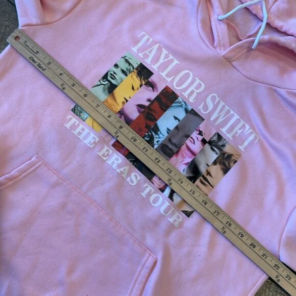 Taylor Swift The Eras Tour Pink Graphic Hoodie Size M - Picture 5 of 6